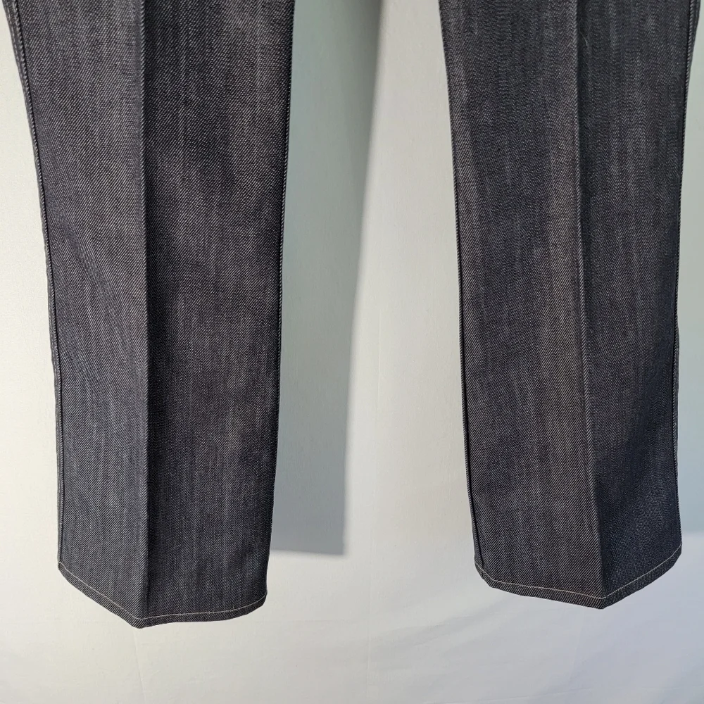 7 For All Mankind great pre